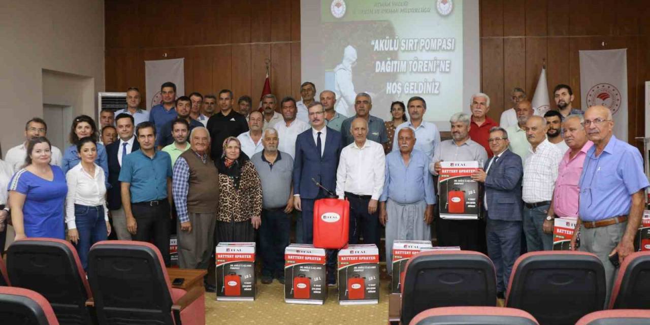 Üreticilere 360 Akülü Sırt Pompası Dağıtıldı