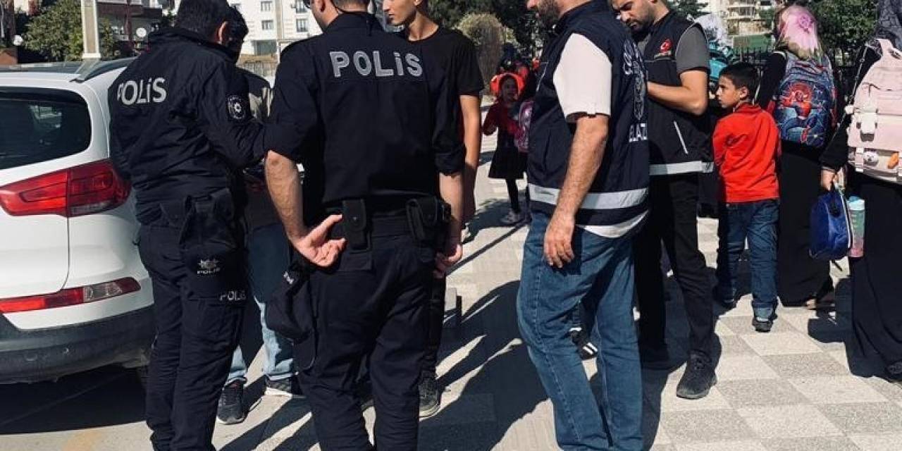 Elazığ’da Okul Önü Denetimleri Aralıksız Sürüyor