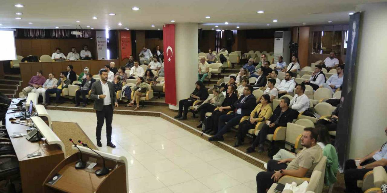 Worldef E-ticaret Vakfı’nın E-ticaret Ve E-ihracat Eğitim Konferansları Devam Ediyor