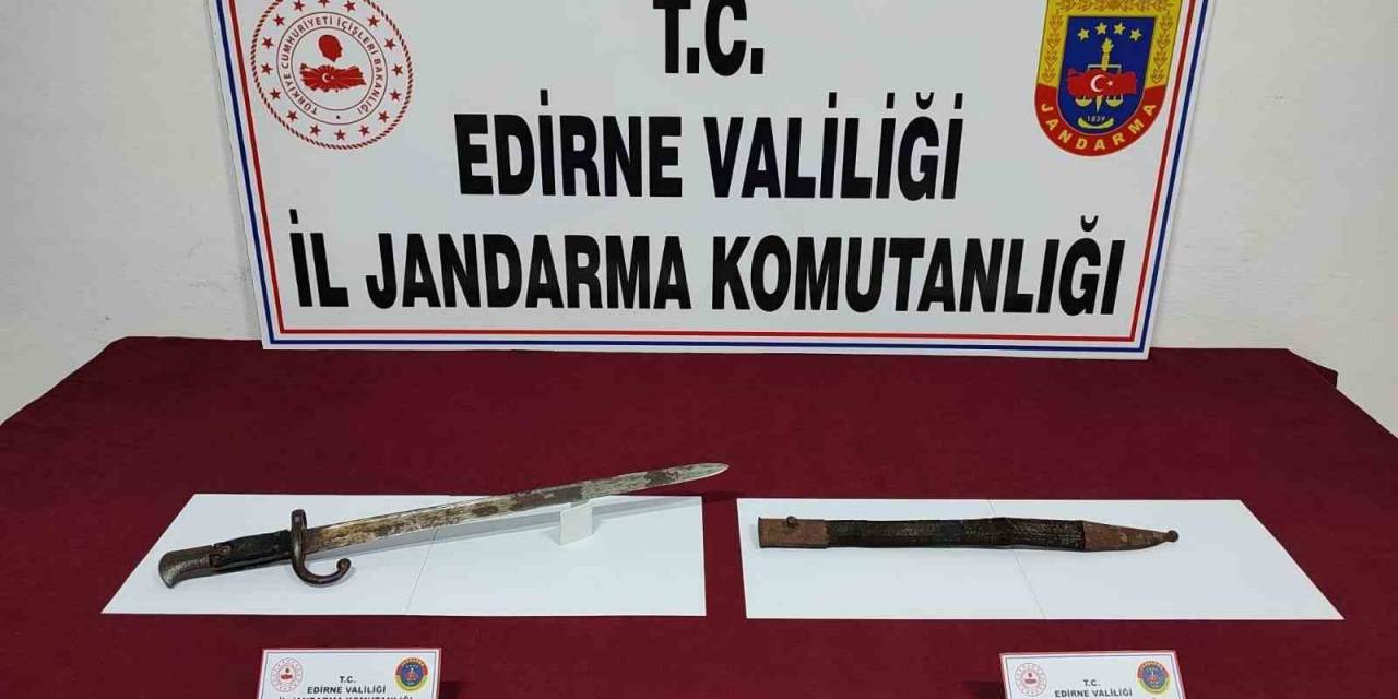 Edirne’de Osmanlı Dönemine Ait 150 Yıllık Kılıç Ve Kını Ele Geçirildi