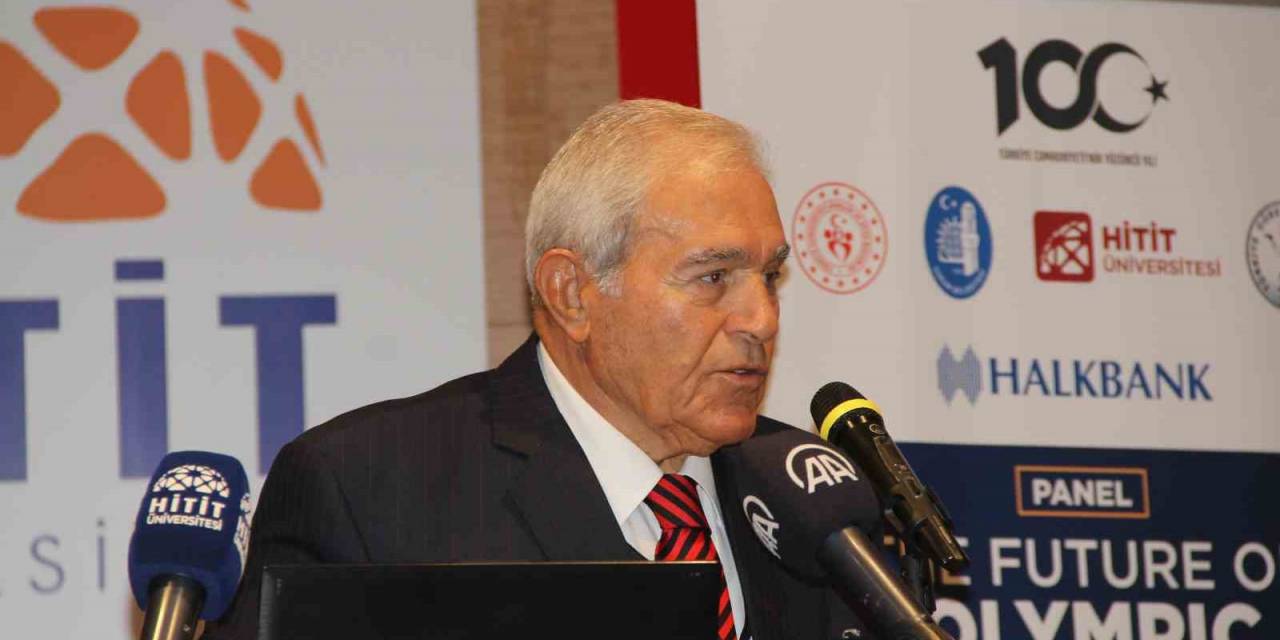 Ahmet Ayık: “Güreş Bir Bütündür; Güreşin Yağlısı, Karakucağı Olmaz”