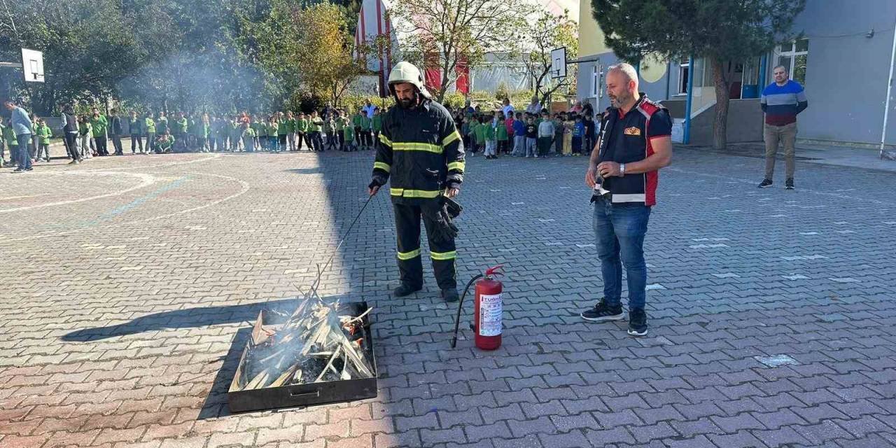 Türkeli’deki Okullarda Yangın Tatbikatı