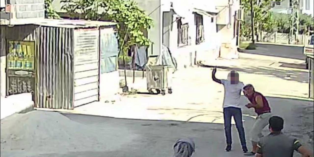 Torun Vahşeti Güvenlik Kamerasında: Babaanne Ve Dedesini Kürekle Dövmüştü
