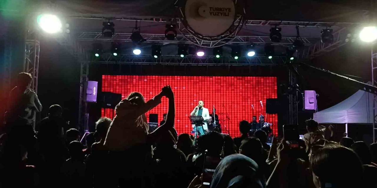 1. Dicle Bağ Bozumu Festivale Konserlerle Devam Ediyor