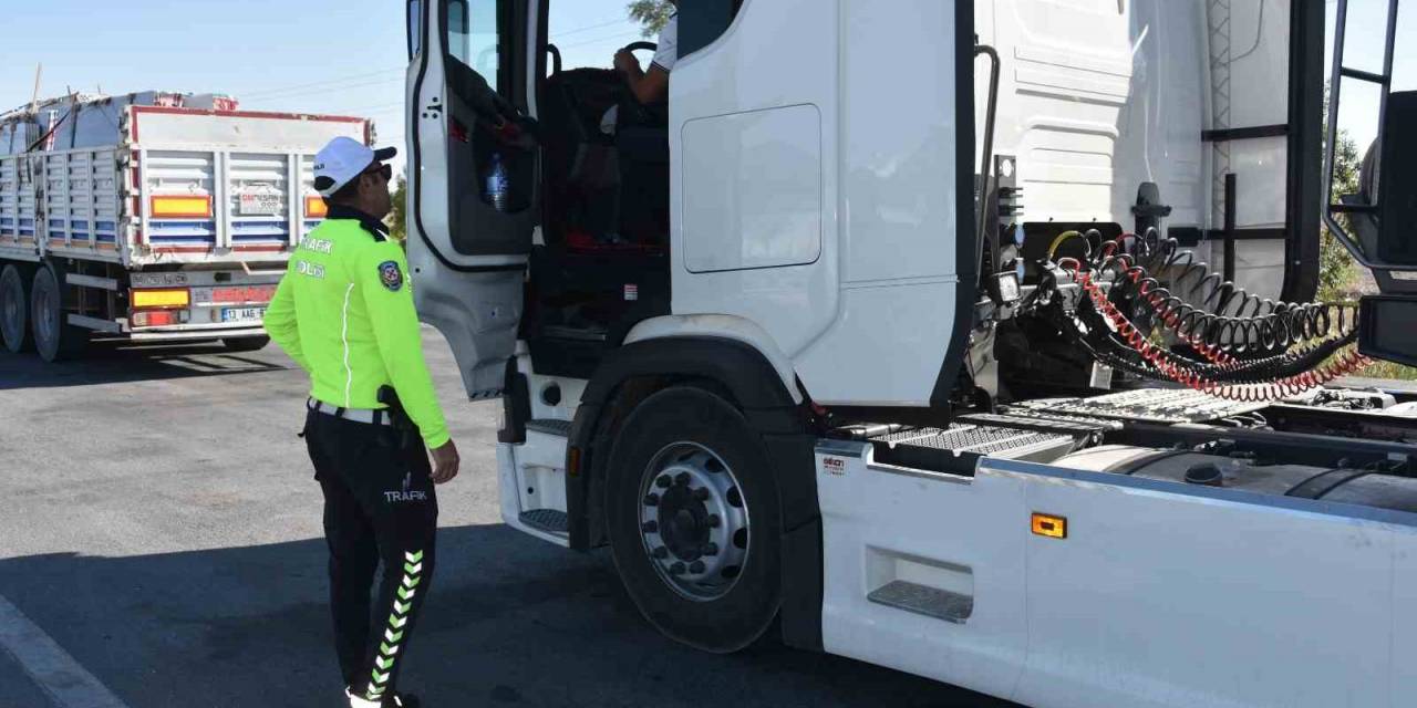 Konya’da Bin 776 Ağır Vasıta Araç Tek Tek Denetlendi