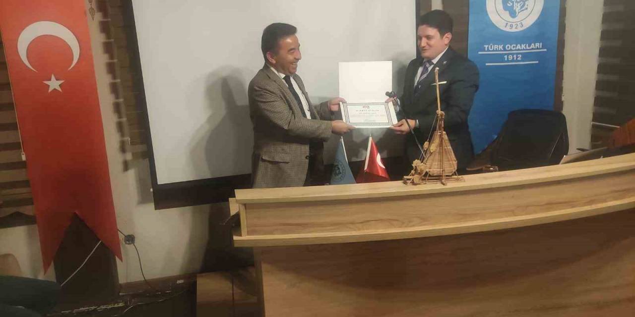 Harp Tarihinde Komuta Ve Komutanlar Konuşuldu