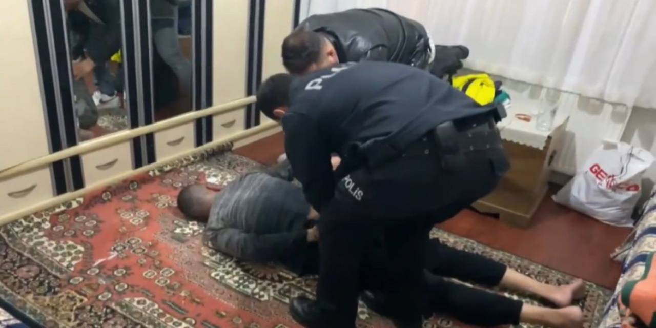 Bursa’da Bin Polisle Şafak Operasyonu...128 Kişi Yakalandı