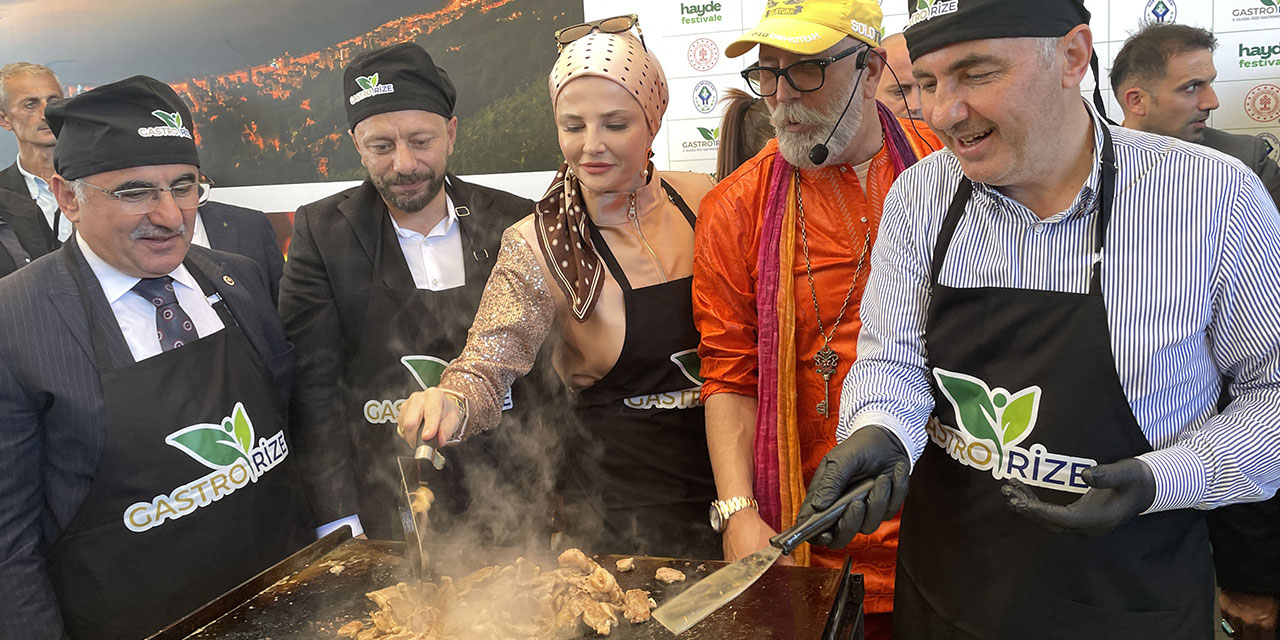 Rize'de "3. GastroRize Festivali" düzenlendi