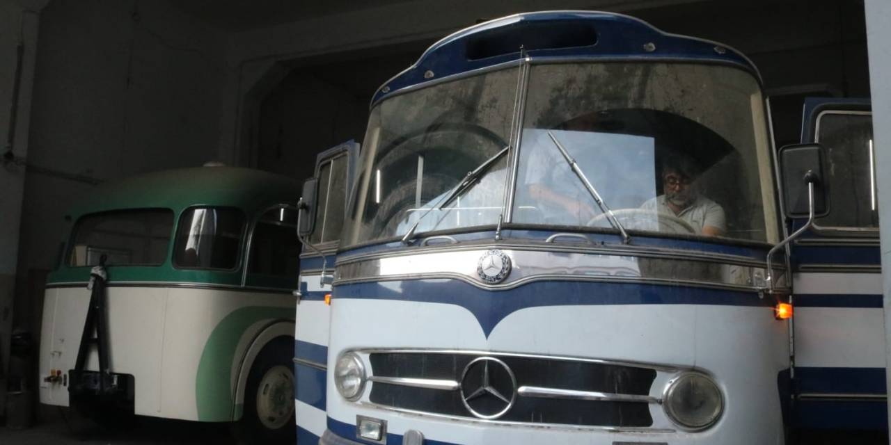 Sanayi Sitesi İçerisindeki Müze...90 Yıllık Klasik Otobüsleri Restore Ediyorlar