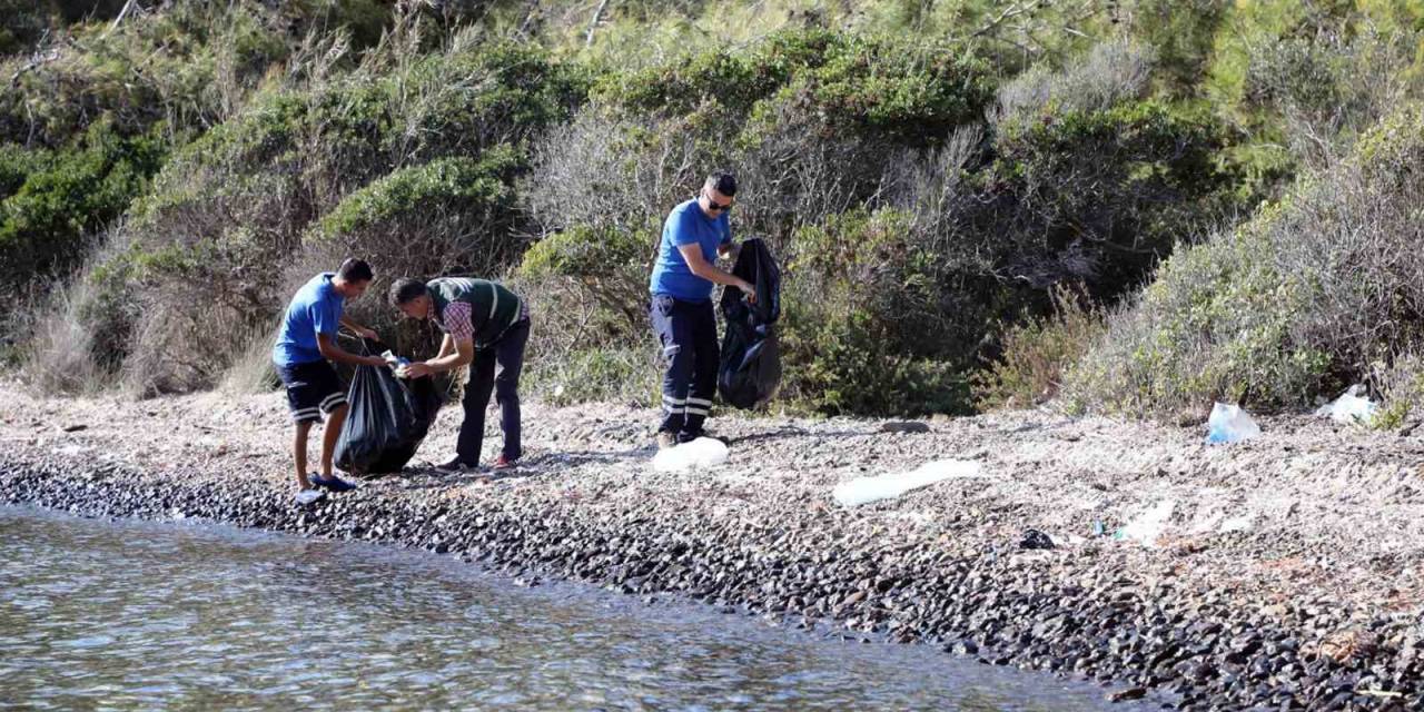 Gökova Körfezi Koylarında Temizlik