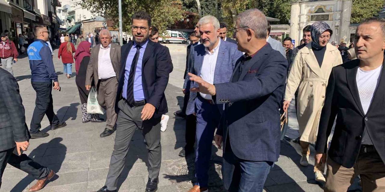 Ak Parti İstanbul İl Başkanlığı, Eyüpsultan’da Vatandaşlarla Buluştu