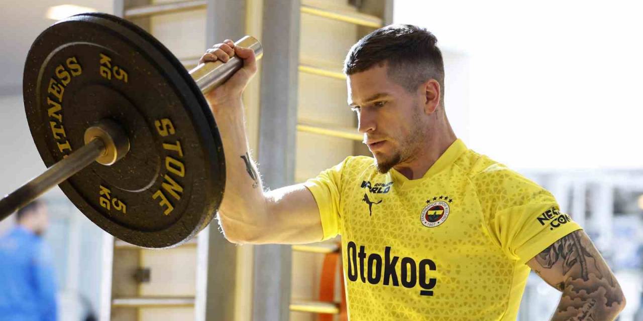 Fenerbahçe, Kuvvet Çalışması Yaptı