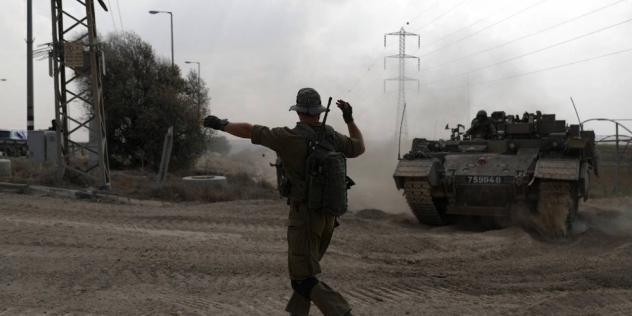 İsrail’in Gazze Sınırındaki Sderot Kentinde Tank Hareketliliği Artıyor