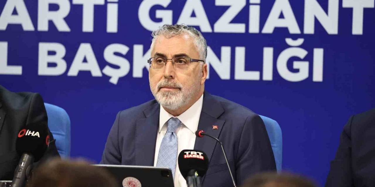Bakan Işıkhan: “İstihdam Sayımız 31 Milyon 686 Bine Yükseldi, İşsiz Sayısı Yüzde 9,2’ye Geriledi”
