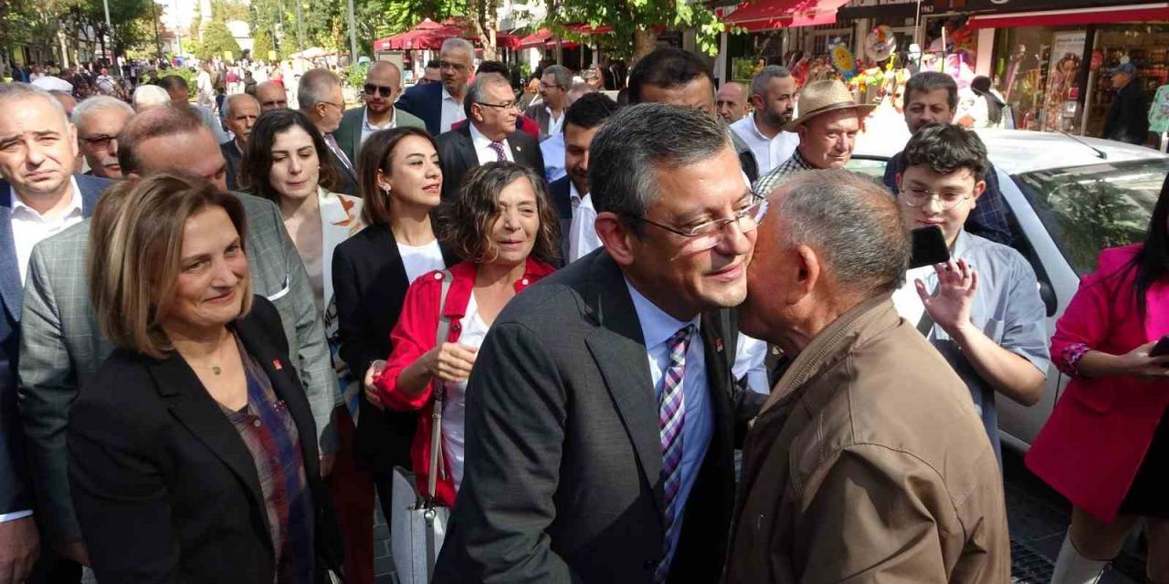 Chp Genel Başkan Adayı Özgür Özel Uşak’ta: "bir Yola Çıktık Yürüyoruz Yol Verirseniz İktidara Gidiyoruz”