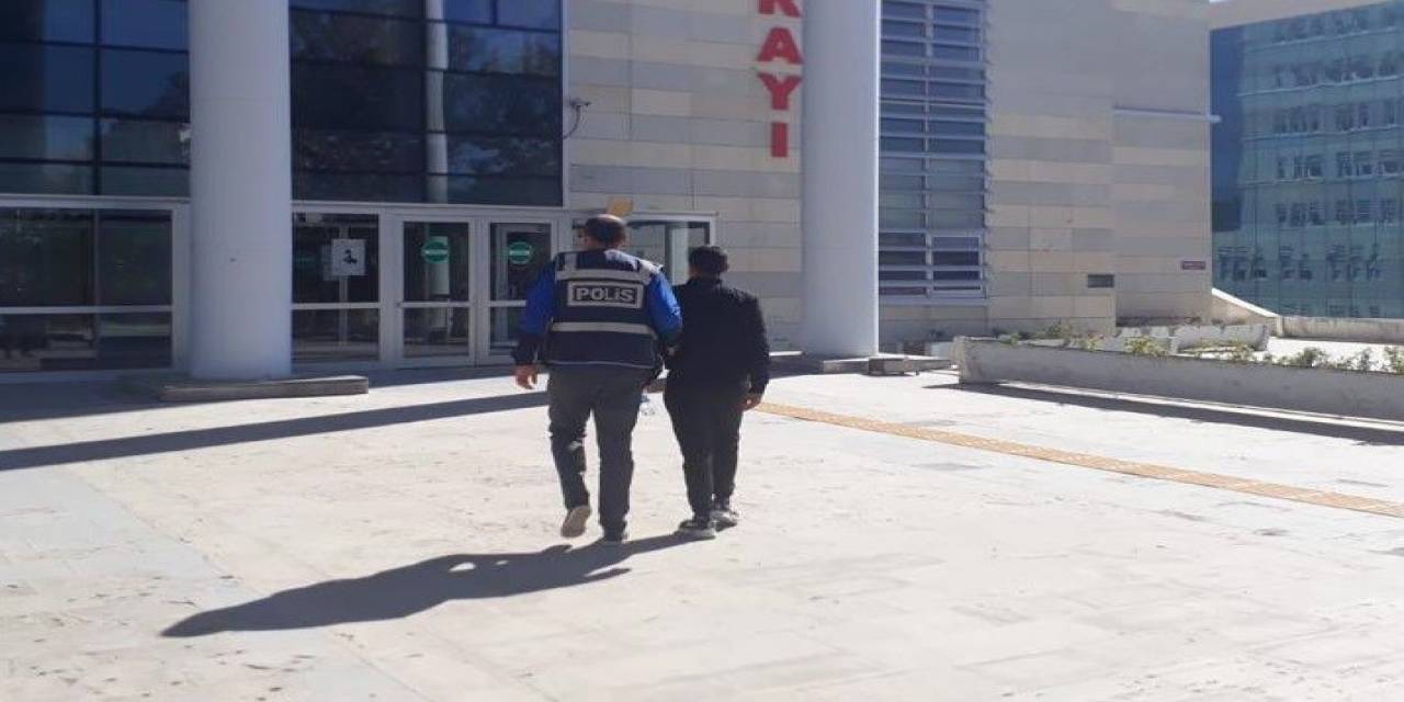 Elazığ’da 20 Yıl Kesinleşmiş Hapis Cezası Olan Zanlı Tutuklandı