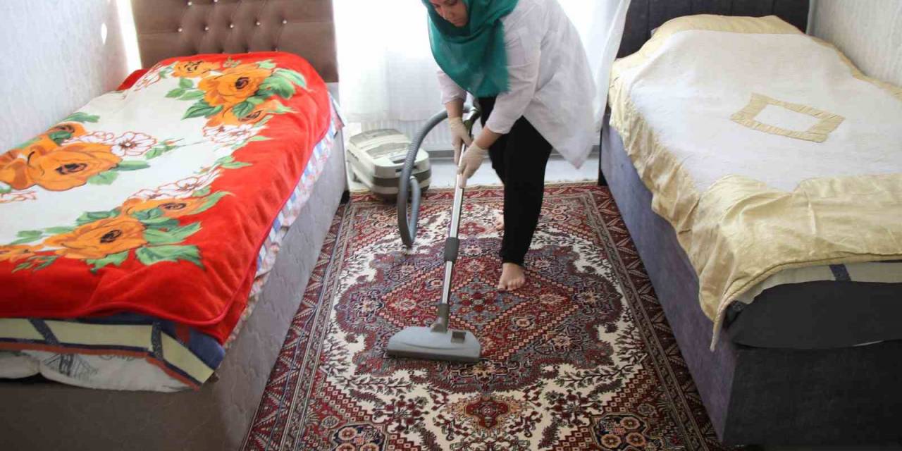 Haliliye’de ’evde Bakım Hizmeti’ İle İhtiyaçlar Karşılanıyor