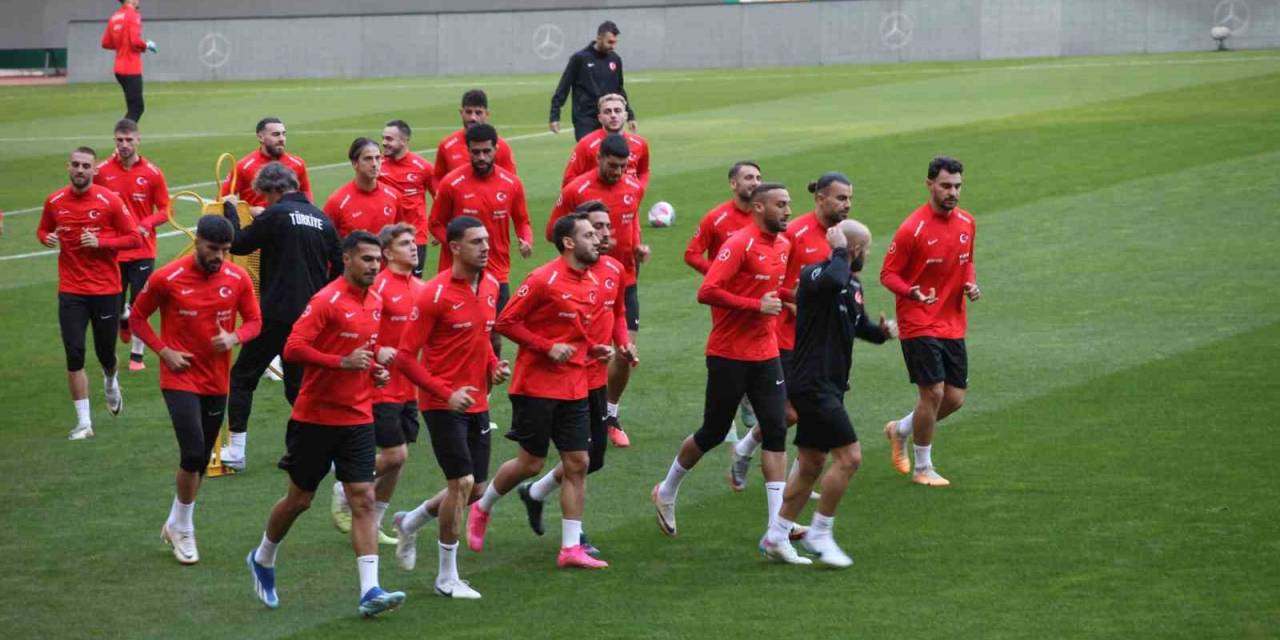 A Milli Futbol Takımı, Letonya Maçına Hazır