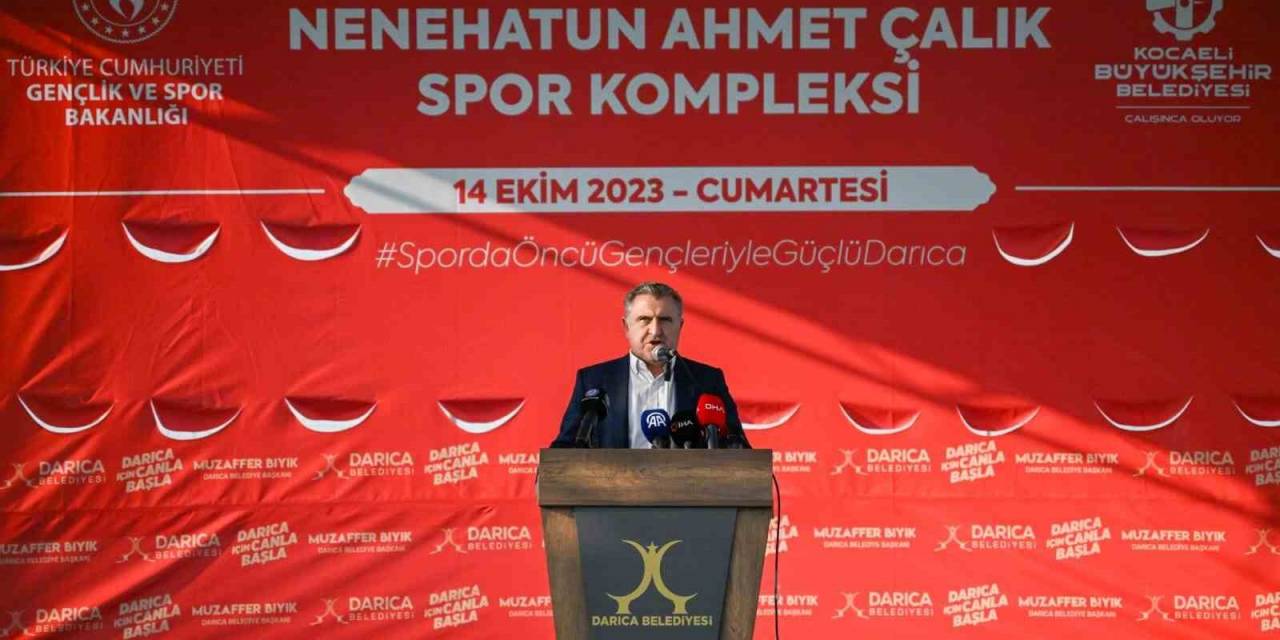 Bakan Bak: "Türkiye Avrupa’nın En Genç Stadyumlarına Sahip"