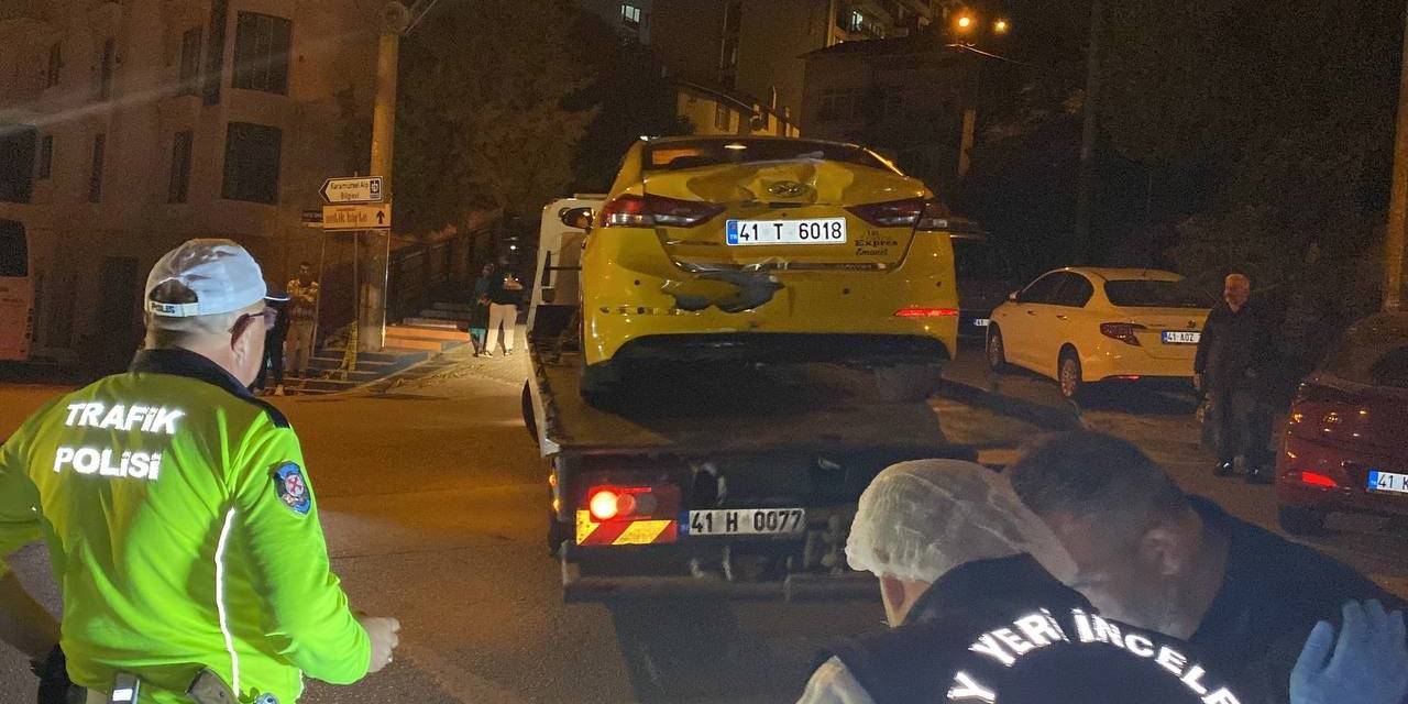 Müşteri Gibi Bindi, Taksiciyi Öldürdü