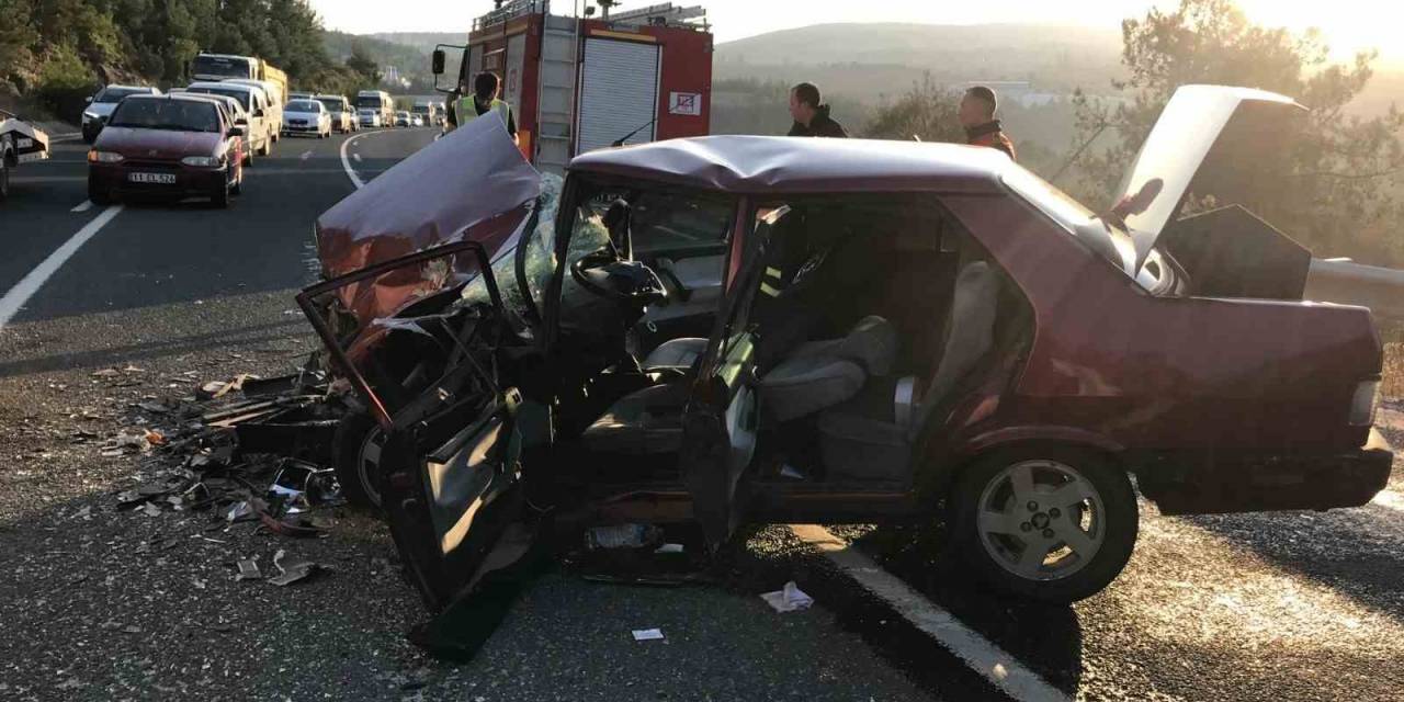 Bilecik’te Kamyon İle Otomobil Çarpıştı: 3 Yaralı
