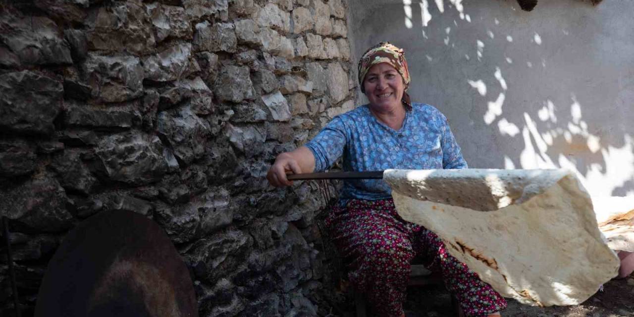 Adem Meleke: “Ben Fotoğrafçı Olarak O Hikayenin Bir Parçası Olmayı Çok Seviyorum”