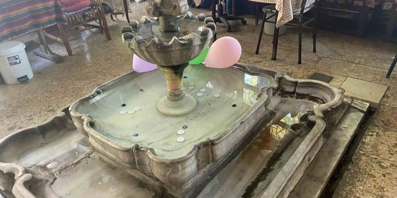 Asırlık Kadırga Tulumbacılar Kahvehanesi Yeni Çağa Yenik Düştü