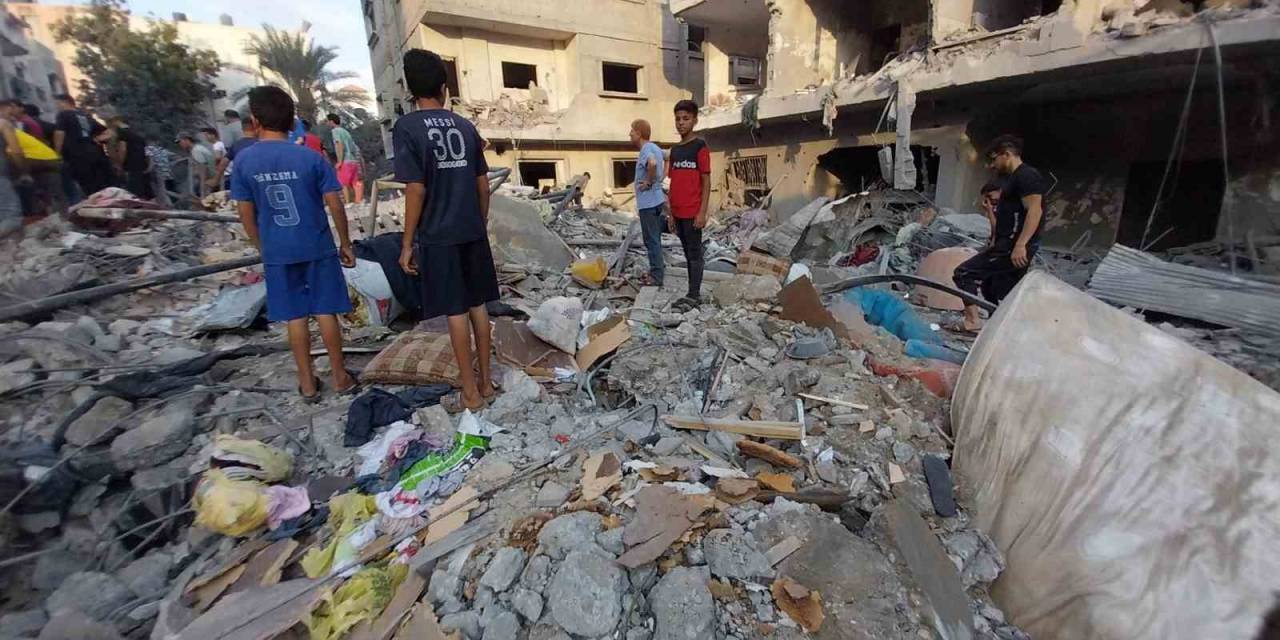 İsrail’in Gazze’de Hedef Aldığı Bina, Saldırı Sonrası Görüntülendi