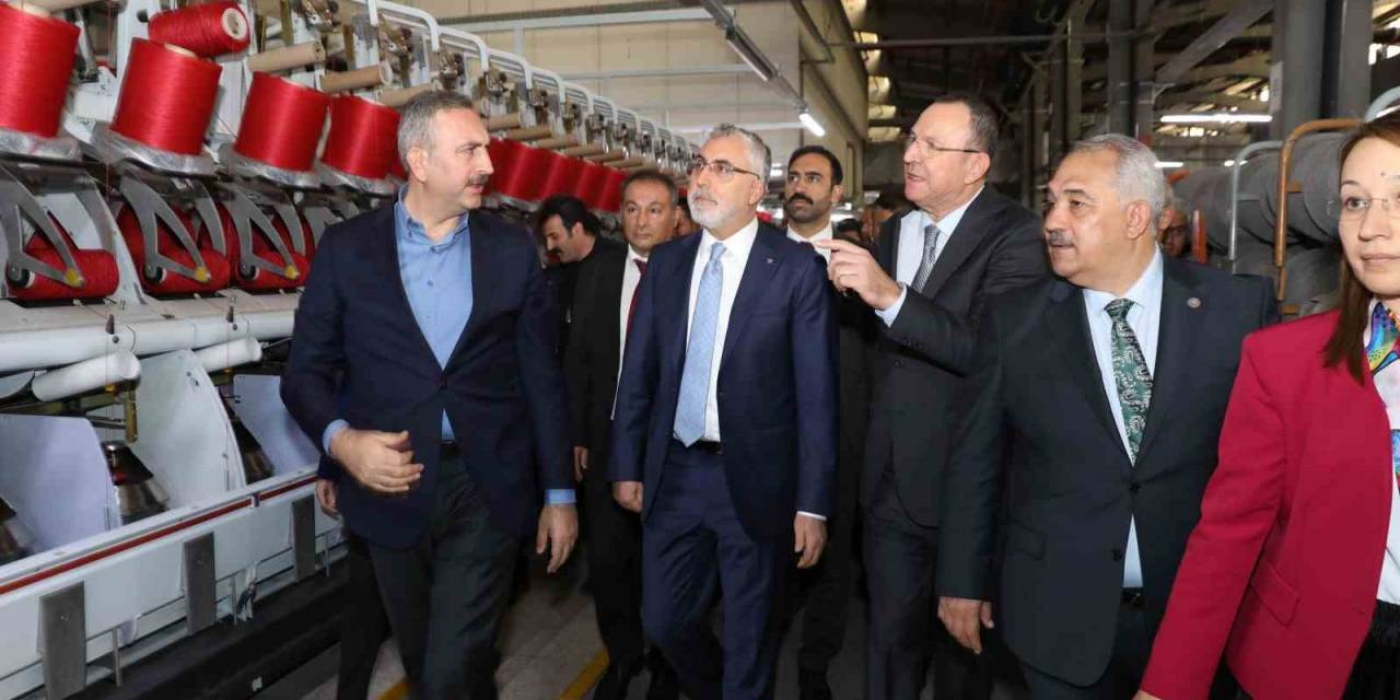 Gülsan Holding Bakan Prof. Dr. Vedat Işıkhan’ı Ağırladı