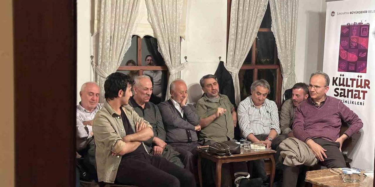 Tarihi Konakta Çay Eşliğinde Şiir Dolu Gece