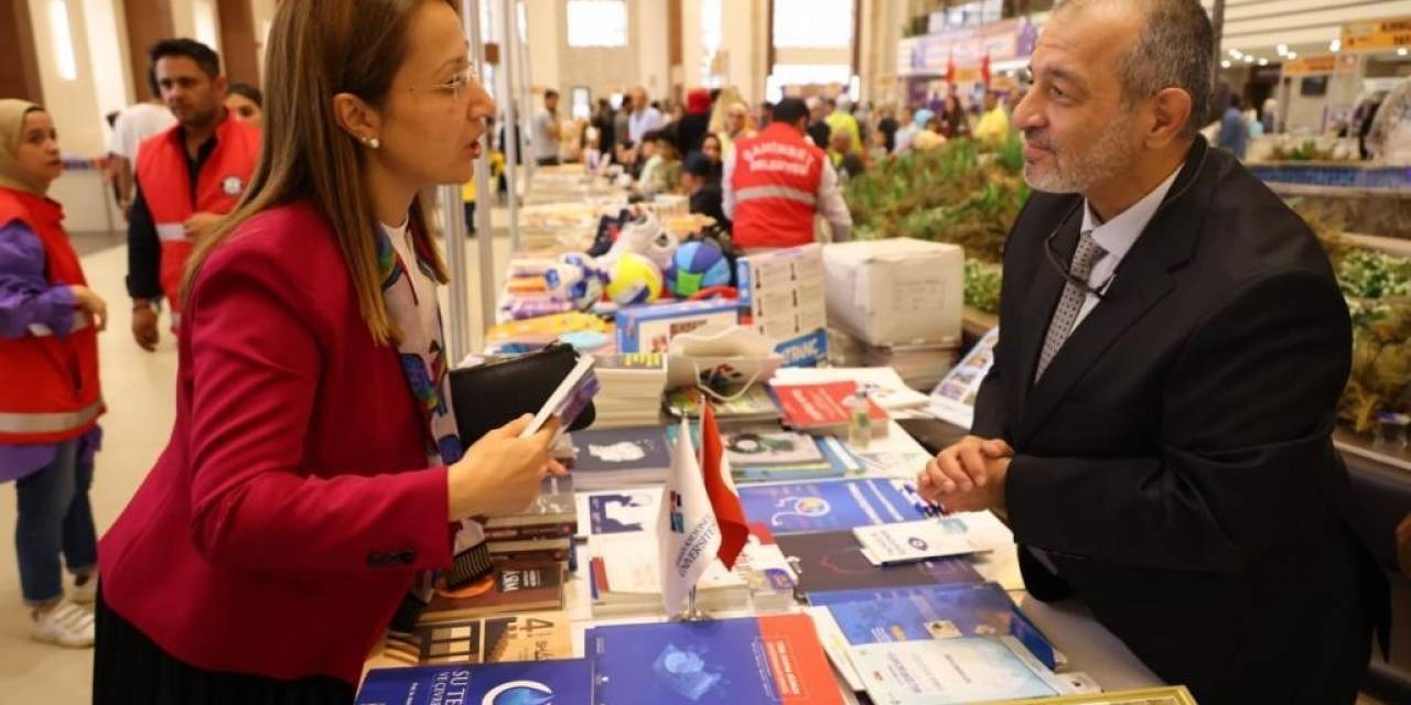 Hkü, Şahinbey Kitap Günleri’nde Kitap Tutkunları İle Buluştu