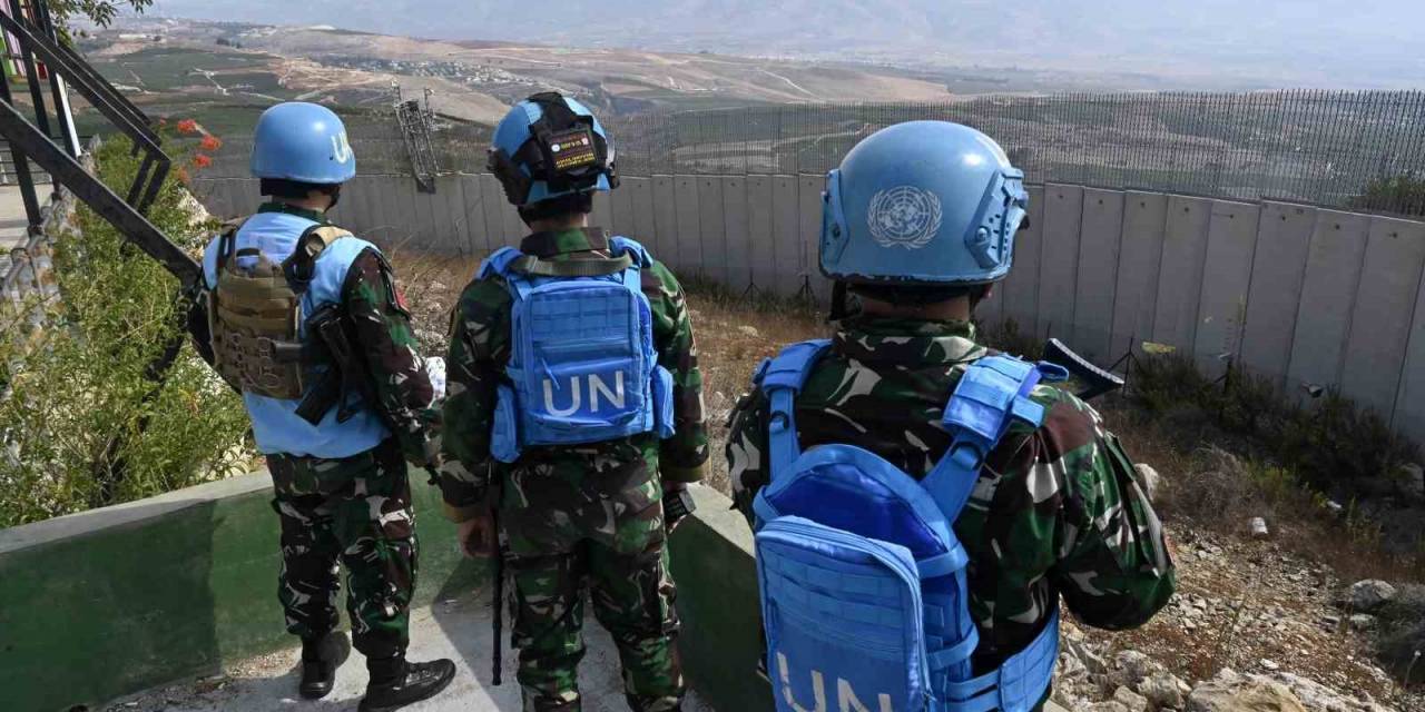 Lübnan-israil Sınırındaki Bm Karargahına Roket İsabet Etti