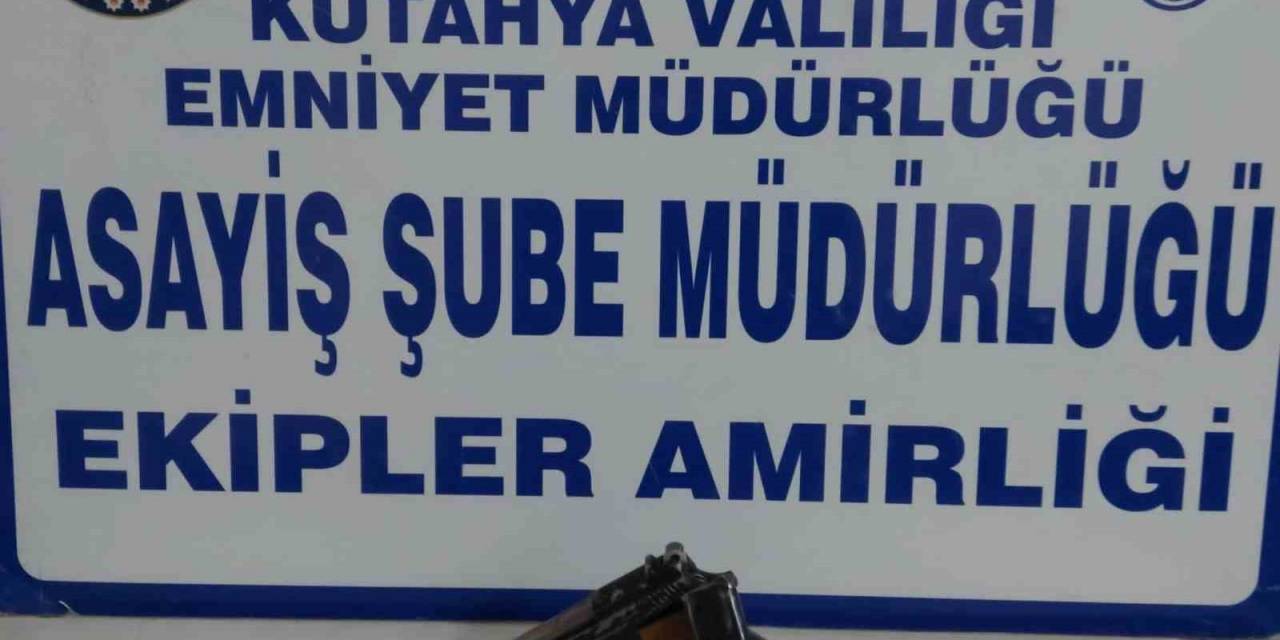 Kütahya’da Yaya Devriye Ekibi 192 Şahıs Ve 45 Aracın Sorgusu İle Gbt Kontrol Ve Denetimini Yaptı