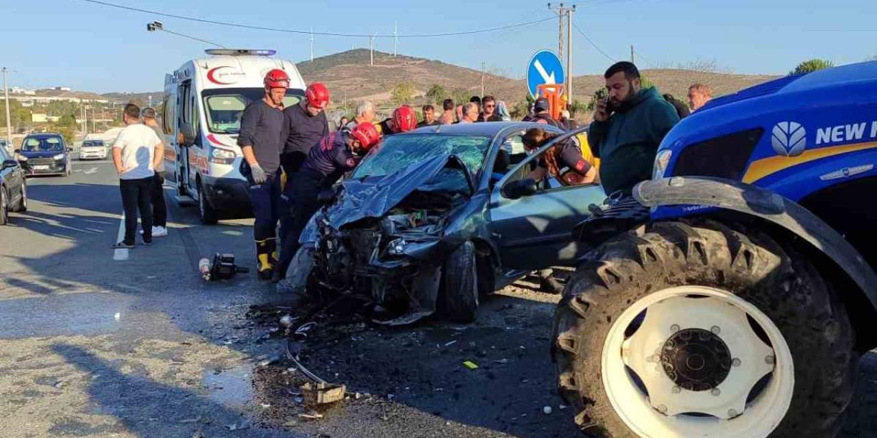 Traktör İle Otomobil Kaza Yaptı: 2 Yaralı