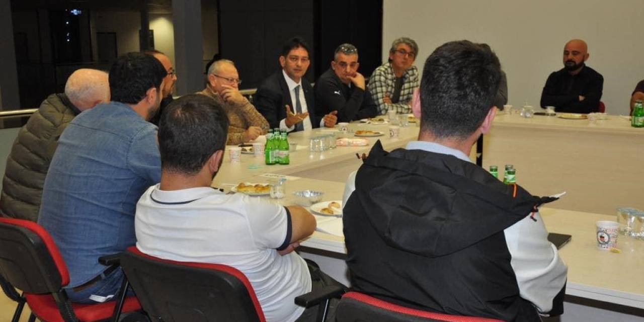 Oral, Ata Teknokkent’te Girişimcilerle Buluştu