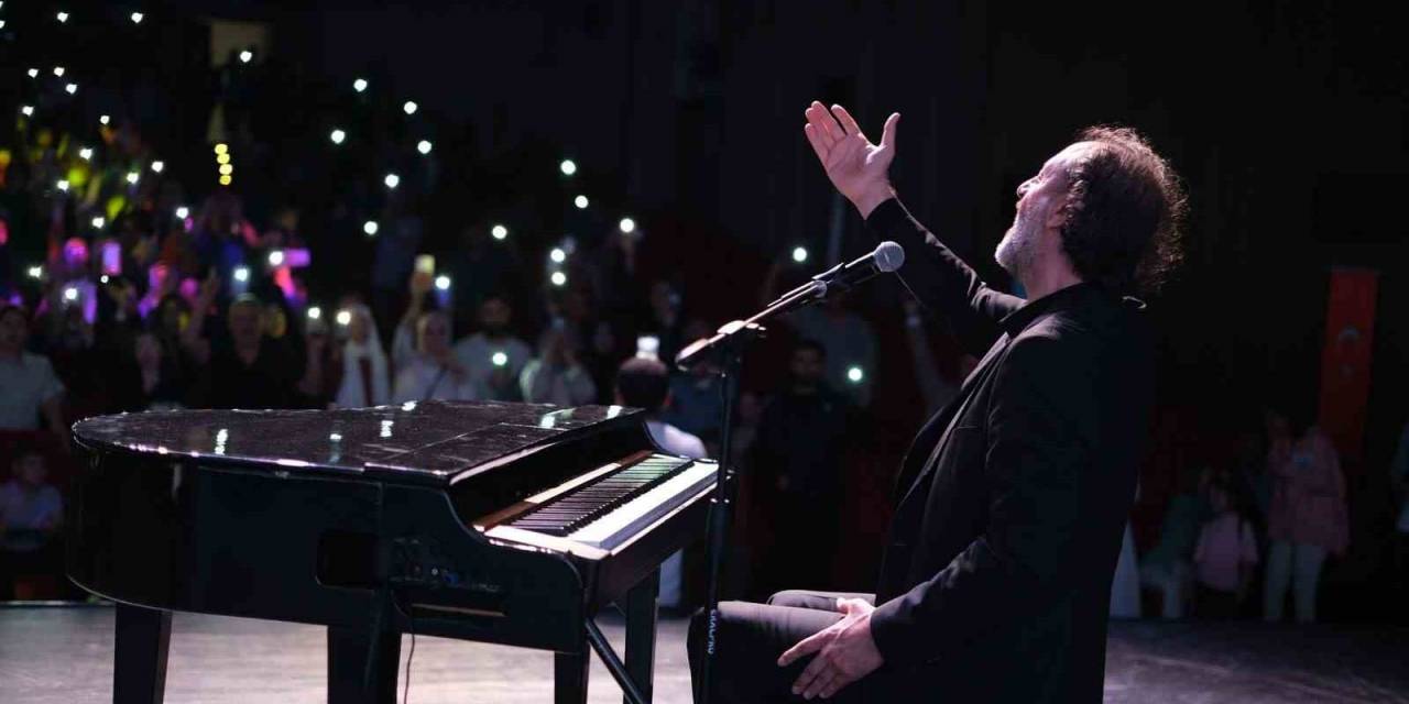 Kitap Fuarı’na Resital İle Veda