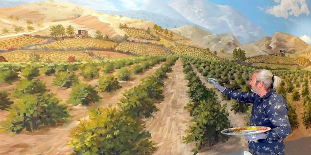 Meşhur Üzüm Bağları, Duvarda Sanat Eserine Dönüştü