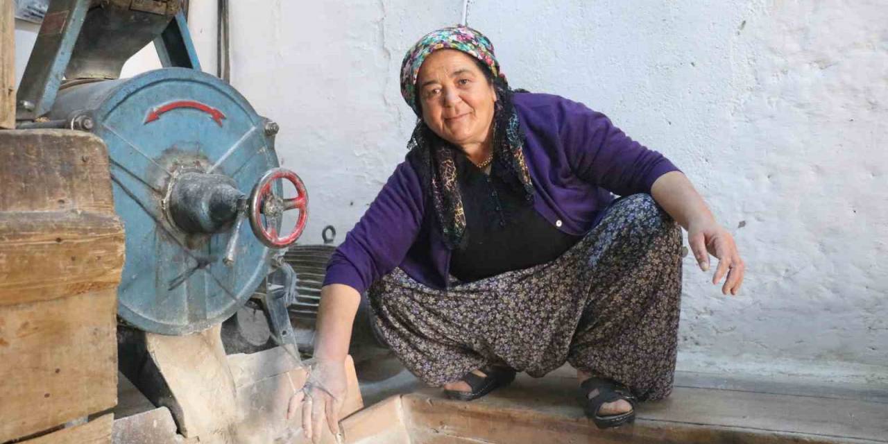 İlçede Tek, 30 Yıldır Öğütüyor