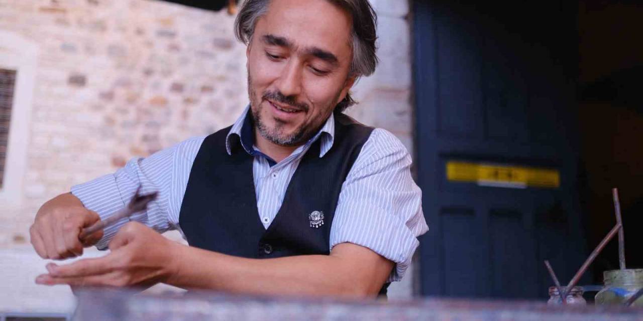 Osmanlı Sanatlarını Uygulamalı Tanıtıyorlar