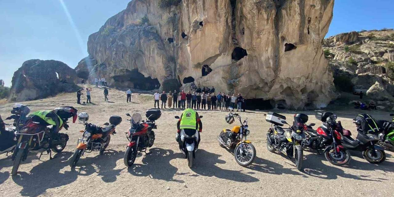 Motosiklet Sevdalıları Afyonkarahisar’ı Keşfetti