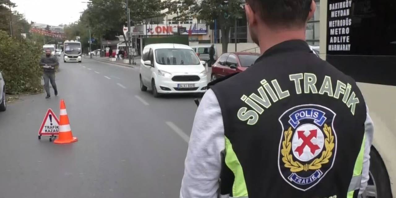 Bakırköy’de Yaya Geçidi Denetiminde Bazı Sürücüler Cezalara İtiraz Etti