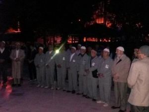 Kargılı Hacı Adayları Dualarla Uğurlandı