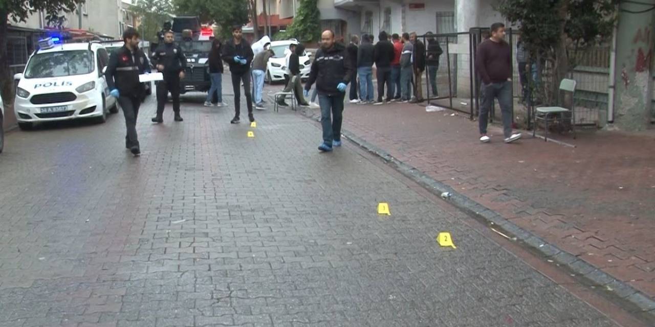 Esenyurt’ta Kıraathaneye Silahlı Saldırı: 2 Yaralı