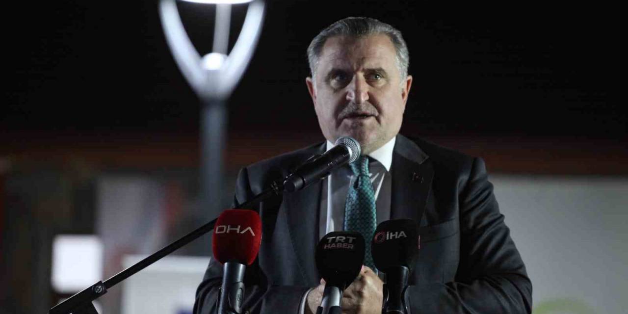 Gençlik Ve Spor Bakanı Bak: “Gençlerimizin Çiftçilikle Uğraşmasını İstiyoruz”