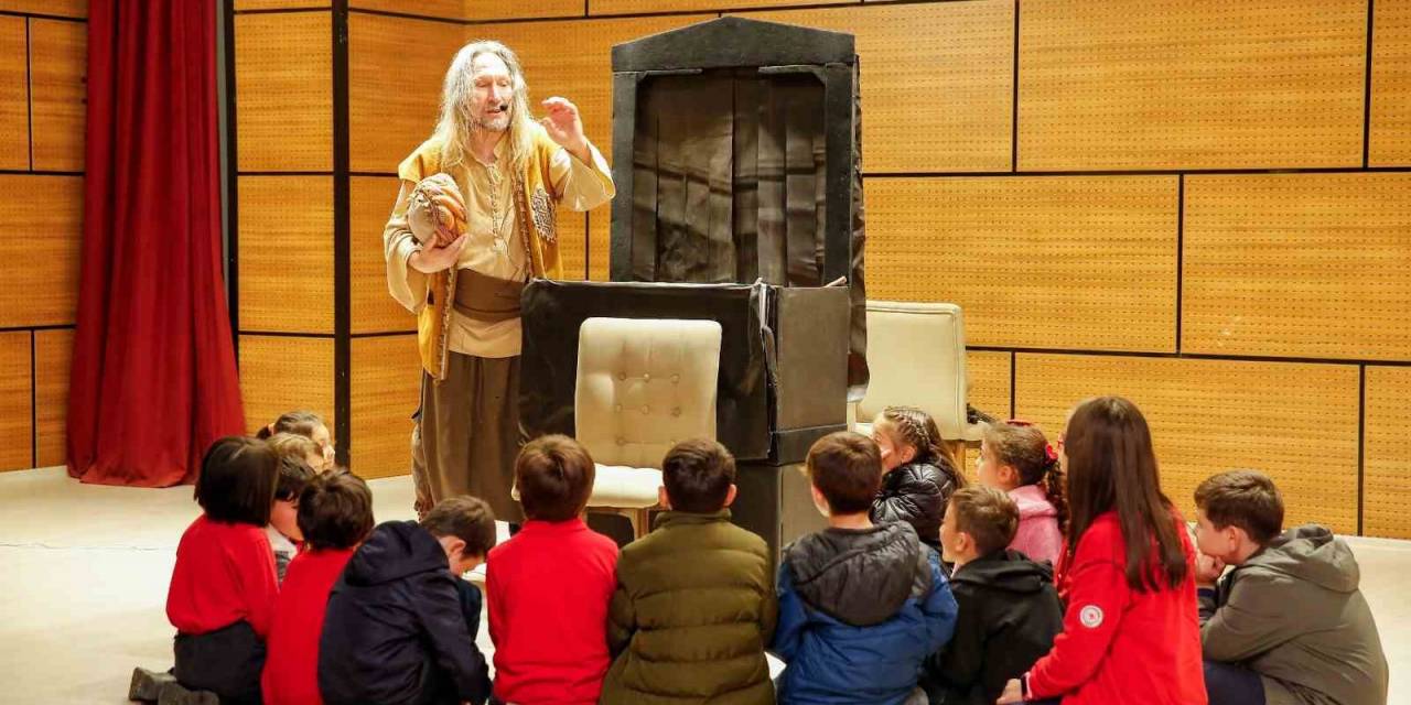 15. Yıl Kuruluş Etkinliklerinin Birinci Günü, Tören Ve Sanat Etkinlikleriyle Tamamlandı