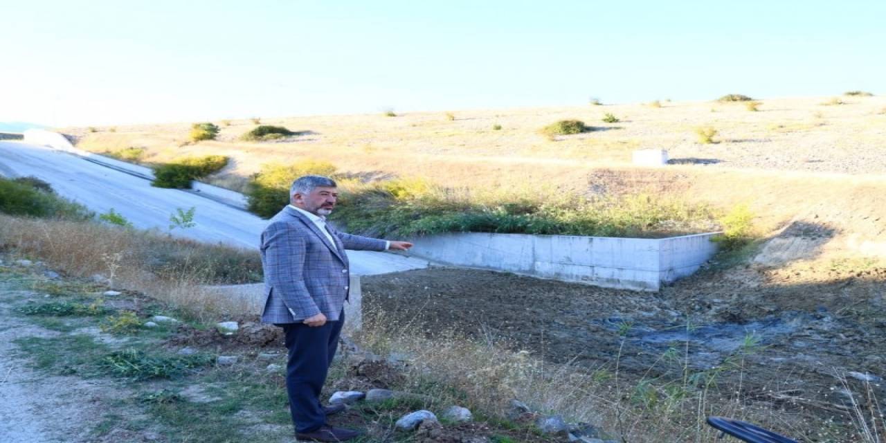 Gediz Göletinde Savak Temizliği