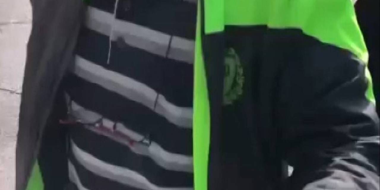 Ümraniye’de Taksi Şoförü, Yolcuyu Demir Sopayla Darp Etti
