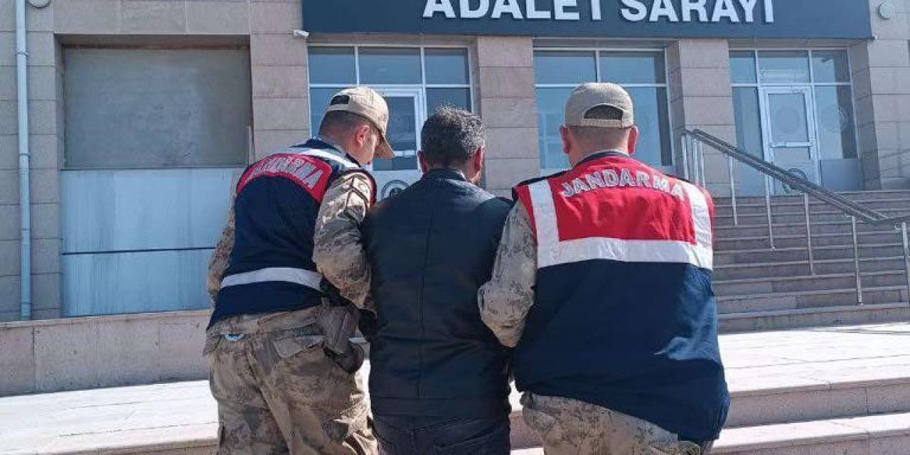 Van’da "Şok Ev" Operasyonu: 42 Düzensiz Göçmen Yakalandı
