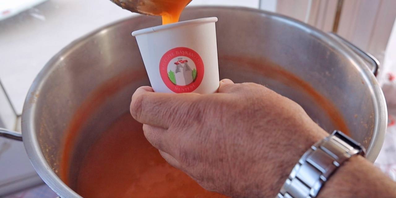 Menteşe Belediyesi’nden Öğrencilere Sıcak Çorba İkramı