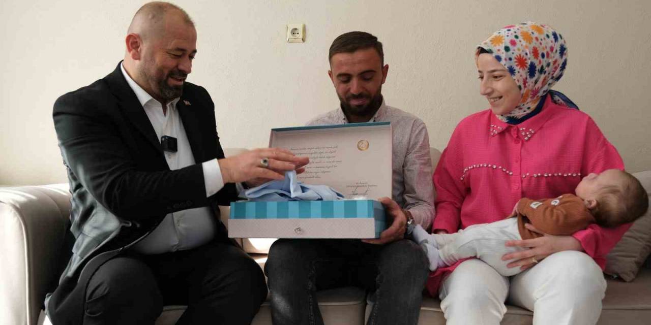 Başkan Aykurt’tan Yeni Doğan Ziyareti